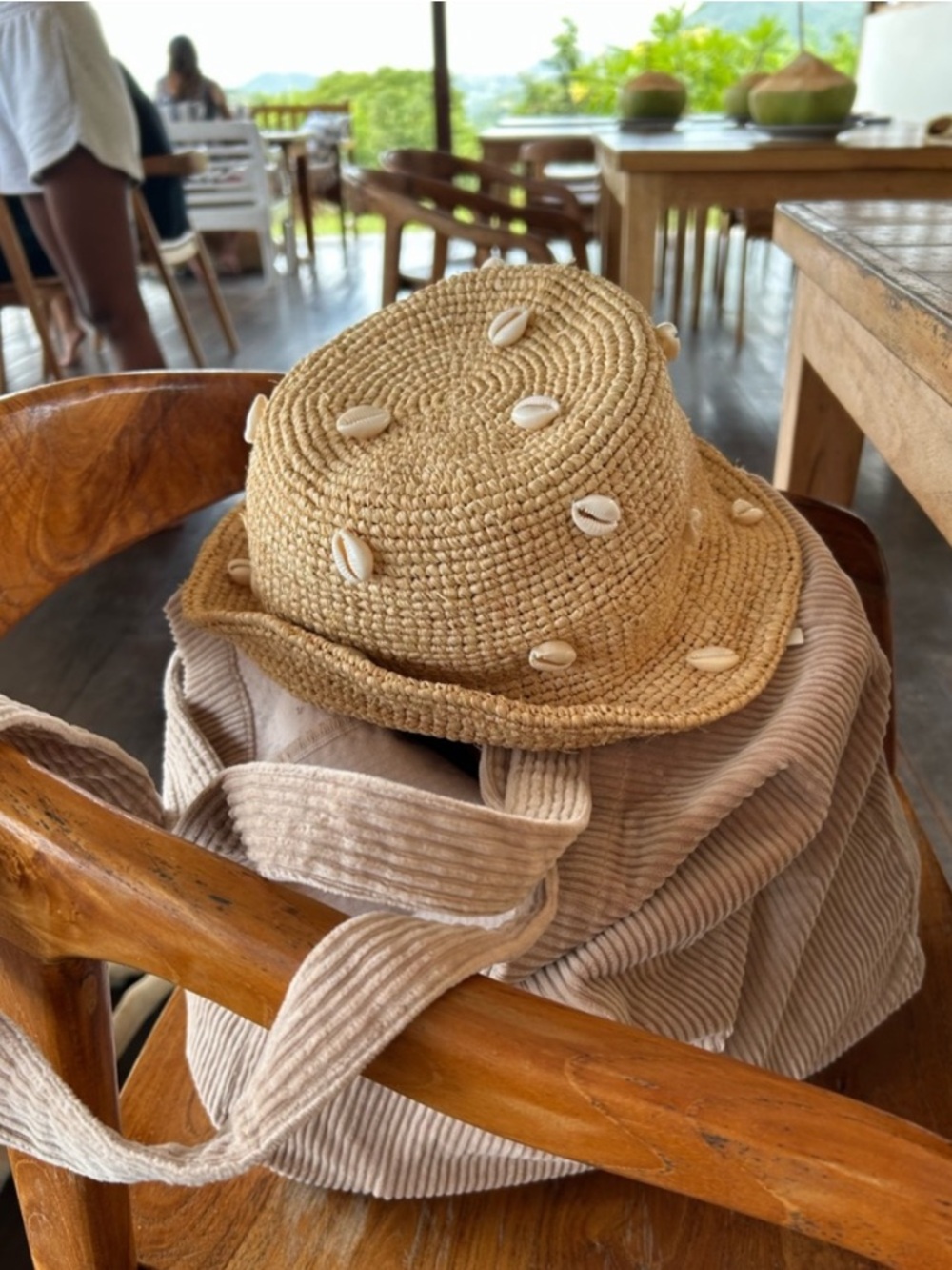 Millie Shell Raffia Bucket Hat - Picture 5 of 8